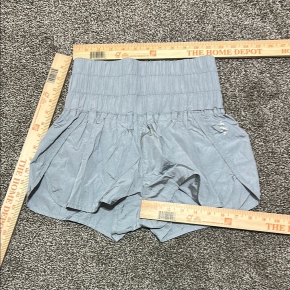 Free people movement feelin fit femme high waisted silver running workout shorts - Picture 6 of 6